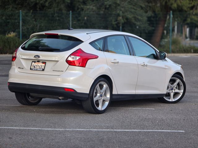 2012 Ford Focus Titanium | Reseda, CA | Angeles Auto Alliance 2012 Ford Focus Titanium | Reseda, CA | Angeles Auto Alliance