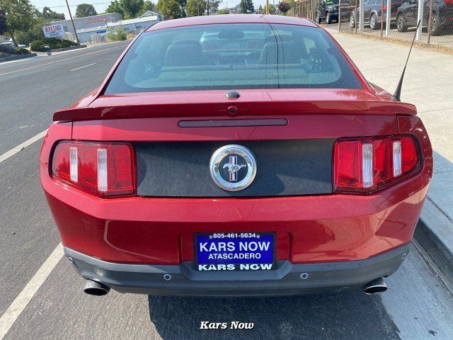 2012 Ford Mustang V6 Coupe 6-Speed Automatic W68K