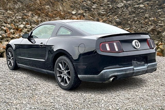 2012 Ford Mustang V6 Premium