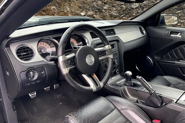 2012 Ford Mustang V6 Premium