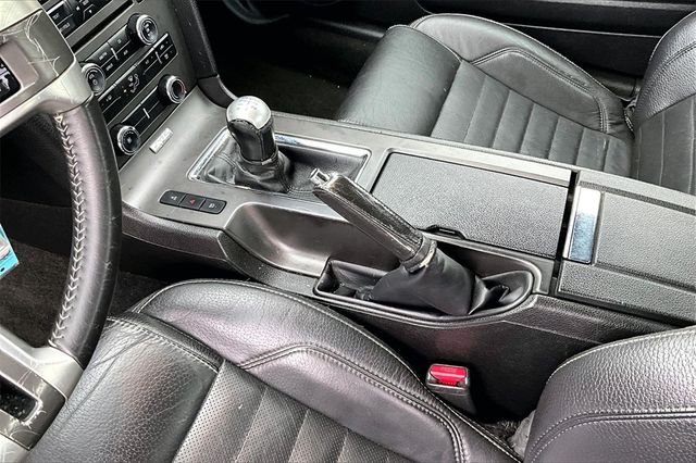 2012 Ford Mustang V6 Premium