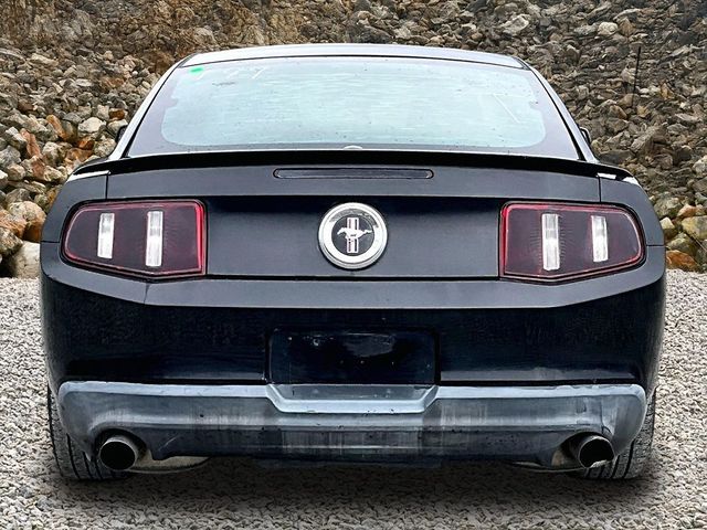 2012 Ford Mustang V6 Premium