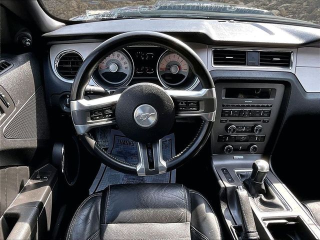 2012 Ford Mustang V6 Premium