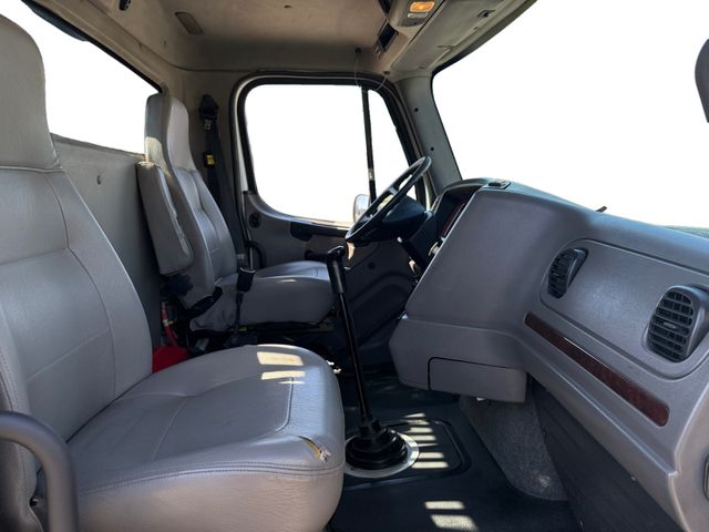 2012 Freightliner 114SD | Canton, Ohio | Ohio Auto Warehouse LLC 2012 Freightliner 114SD | Canton, Ohio | Ohio Auto Warehouse LLC