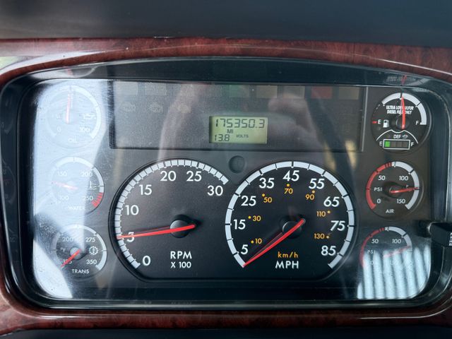 2012 Freightliner 114SD 30FT Rollback & Winch | Canton, Ohio | Ohio Auto Warehouse LLC 2012 Freightliner 114SD 30FT Rollback & Winch | Canton, Ohio | Ohio Auto Warehouse LLC