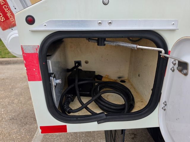2012 Freightliner M2 ALTEC AT40C PLACER CABLE TRUCK CABLE PLACER ALTEC BUCKET TRUCK | Irving, TX | Pinnacle Trucks Dallas