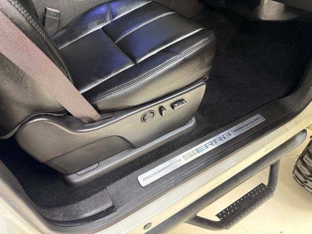 2012 GMC Sierra 1500 SLT | Houston, TX | Houston Auto Credit 2012 GMC Sierra 1500 SLT | Houston, TX | Houston Auto Credit