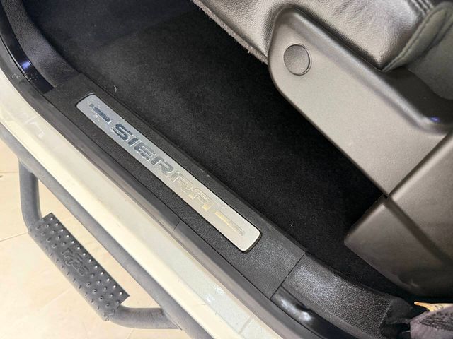 2012 GMC Sierra 1500 SLT | Houston, TX | Houston Auto Credit 2012 GMC Sierra 1500 SLT | Houston, TX | Houston Auto Credit