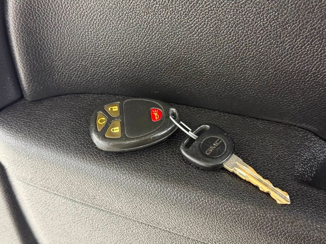 2012 GMC Sierra 1500 SLT | Houston, TX | Houston Auto Credit 2012 GMC Sierra 1500 SLT | Houston, TX | Houston Auto Credit