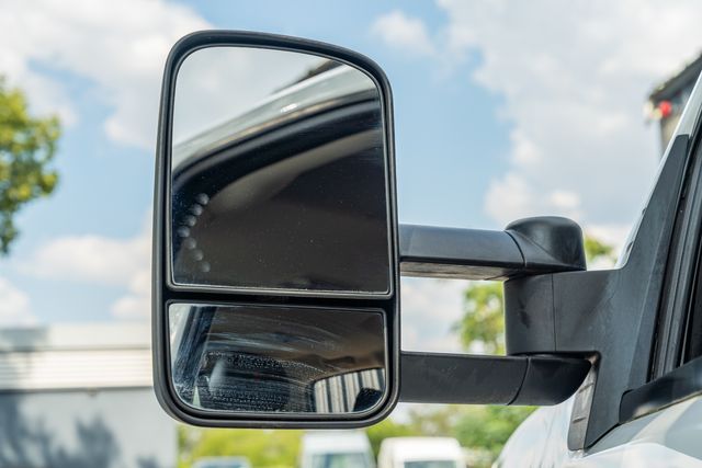 2012 GMC Sierra 2500HD SLT CREW CAB Z71 / DURAMAX DIESEL 4X4 W/ UPGRADES | Austin, TX | Rocky Mountain Truck Stop Austin 2012 GMC Sierra 2500HD SLT CREW CAB Z71 / DURAMAX DIESEL 4X4 W/ UPGRADES | Austin, TX | Rocky Mountain Truck Stop Austin