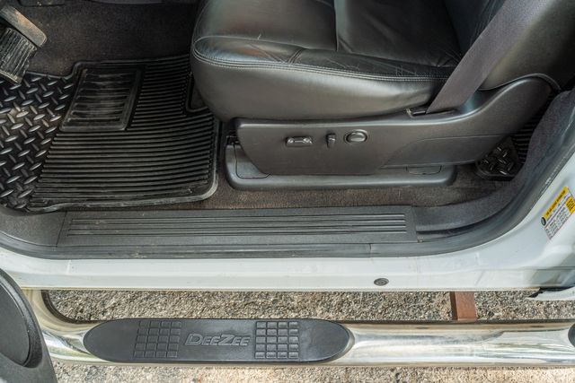 2012 GMC Sierra 2500HD SLT CREW CAB Z71 / DURAMAX DIESEL 4X4 W/ UPGRADES | Austin, TX | Rocky Mountain Truck Stop Austin 2012 GMC Sierra 2500HD SLT CREW CAB Z71 / DURAMAX DIESEL 4X4 W/ UPGRADES | Austin, TX | Rocky Mountain Truck Stop Austin