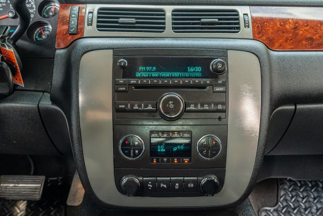 2012 GMC Sierra 2500HD SLT CREW CAB Z71 / DURAMAX DIESEL 4X4 W/ UPGRADES | Austin, TX | Rocky Mountain Truck Stop Austin 2012 GMC Sierra 2500HD SLT CREW CAB Z71 / DURAMAX DIESEL 4X4 W/ UPGRADES | Austin, TX | Rocky Mountain Truck Stop Austin