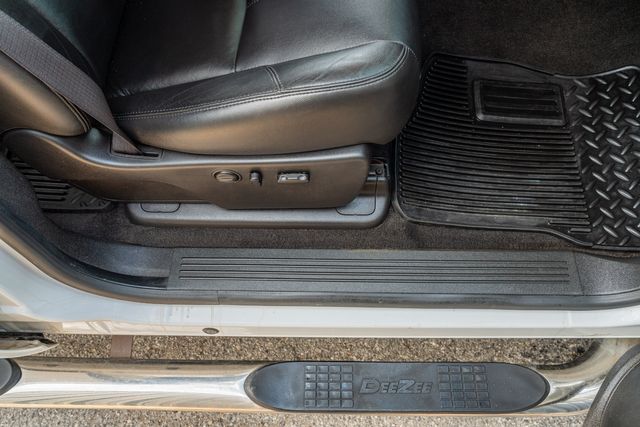 2012 GMC Sierra 2500HD SLT CREW CAB Z71 / DURAMAX DIESEL 4X4 W/ UPGRADES | Austin, TX | Rocky Mountain Truck Stop Austin 2012 GMC Sierra 2500HD SLT CREW CAB Z71 / DURAMAX DIESEL 4X4 W/ UPGRADES | Austin, TX | Rocky Mountain Truck Stop Austin