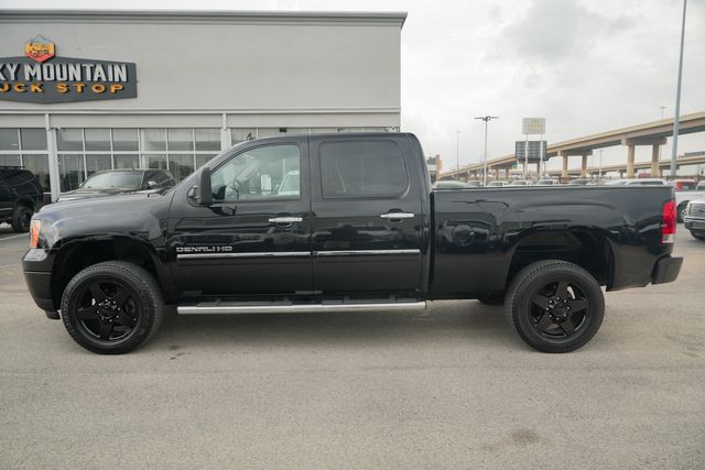2012 GMC Sierra 2500HD Denali 4X4 / CLEAN CARFAX / LOW MILES / MINT | Austin, TX | Rocky Mountain Truck Stop Austin