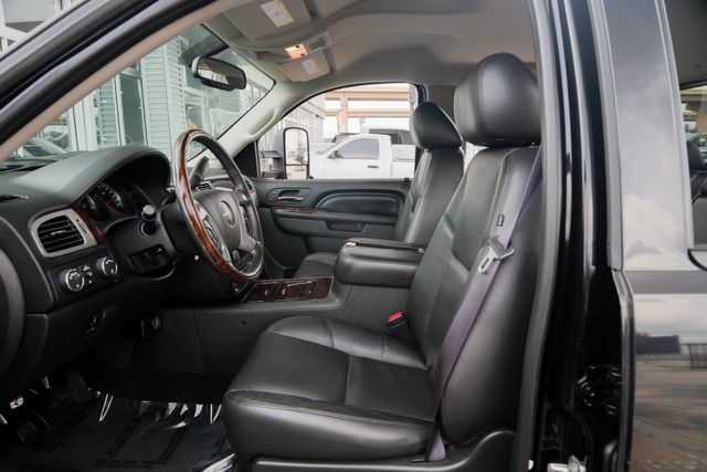 2012 GMC Sierra 2500HD Denali 4X4 / CLEAN CARFAX / LOW MILES / MINT | Austin, TX | Rocky Mountain Truck Stop Austin