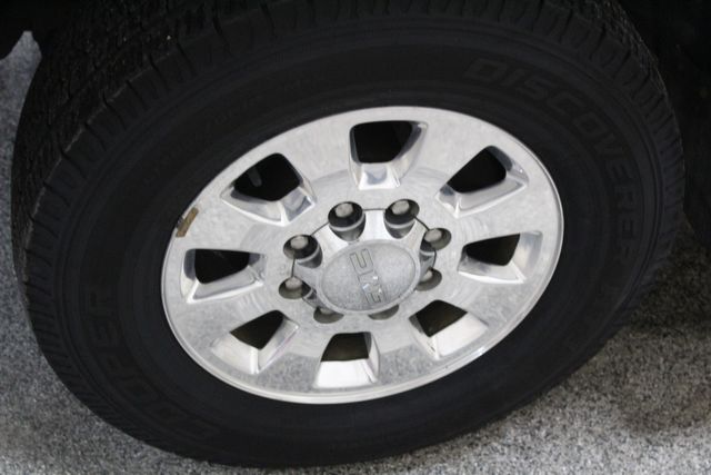 2012 GMC Sierra 2500HD diesel 4x4 SLE | Roscoe, IL | Autoland Outlets