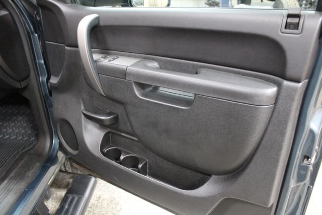 2012 GMC Sierra 2500HD diesel 4x4 SLE | Roscoe, IL | Autoland Outlets 2012 GMC Sierra 2500HD diesel 4x4 SLE | Roscoe, IL | Autoland Outlets