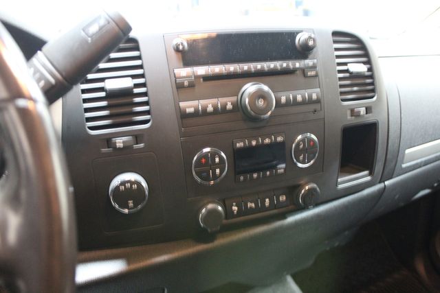 2012 GMC Sierra 2500HD diesel 4x4 SLE | Roscoe, IL | Autoland Outlets