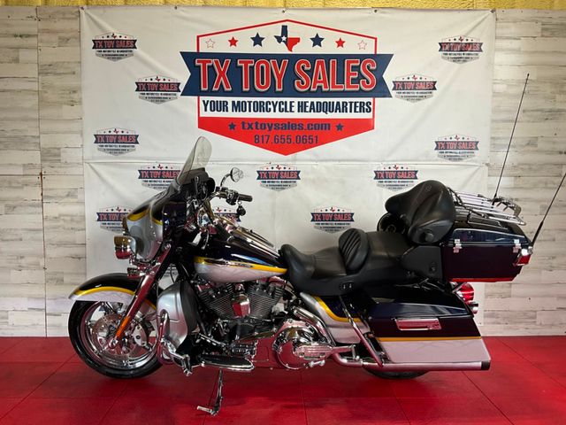 2012 Harley-Davidson Electra Glide CVO Ultra Classic in Fort Worth, TX 76131