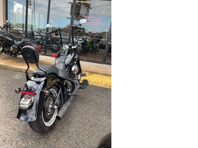 2012 Harley-Davidson Softail Fat Boy Lo