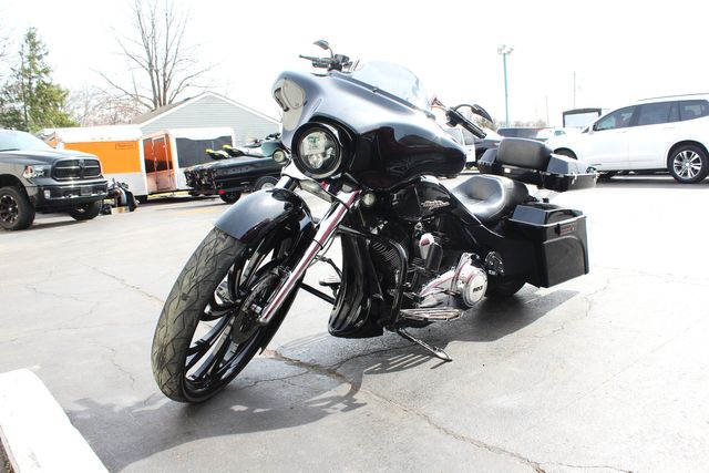 2012 Harley-Davidson Street Glide Custom | Granite City, Illinois | MasterCars Company Inc. 2012 Harley-Davidson Street Glide Custom | Granite City, Illinois | MasterCars Company Inc.