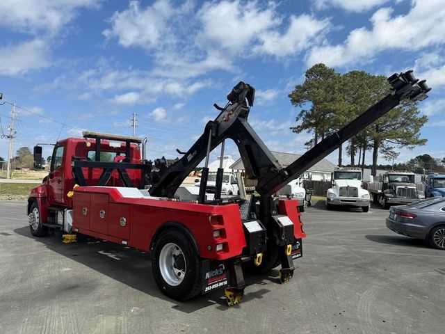 2012 Hino 338
