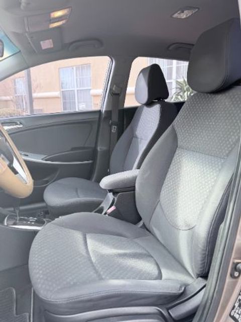 2012 Hyundai Accent SE | Lubbock, TX | Chaparral Motors - Lubbock 2012 Hyundai Accent SE | Lubbock, TX | Chaparral Motors - Lubbock