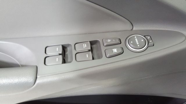 2012 Hyundai SONATA GLS | Carrollton, TX | Legend Motorcars of Carrollton