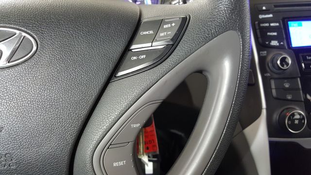 2012 Hyundai SONATA GLS | Carrollton, TX | Legend Motorcars of Carrollton 2012 Hyundai SONATA GLS | Carrollton, TX | Legend Motorcars of Carrollton