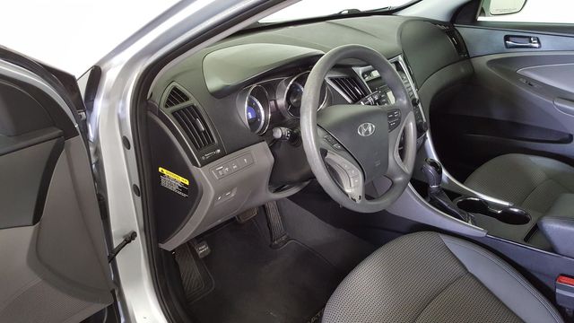 2012 Hyundai SONATA GLS | Carrollton, TX | Legend Motorcars of Carrollton 2012 Hyundai SONATA GLS | Carrollton, TX | Legend Motorcars of Carrollton