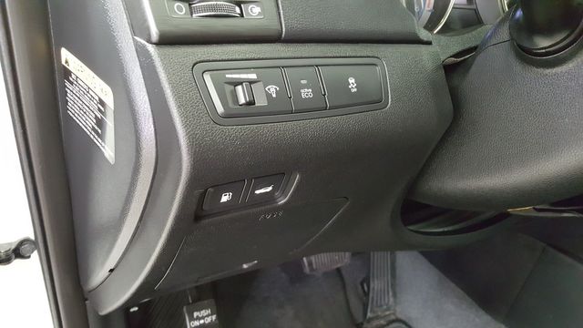 2012 Hyundai SONATA SE 2.0T | Carrollton, TX | Legend Motorcars of Carrollton