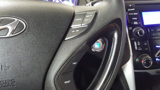 2012 Hyundai SONATA SE 2.0T | Carrollton, TX | Legend Motorcars of Carrollton 2012 Hyundai SONATA SE 2.0T | Carrollton, TX | Legend Motorcars of Carrollton