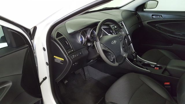 2012 Hyundai SONATA SE 2.0T | Carrollton, TX | Legend Motorcars of Carrollton