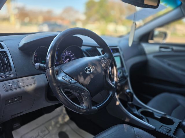 2012 Hyundai SONATA Hybrid Base 2012 Hyundai SONATA Hybrid Base