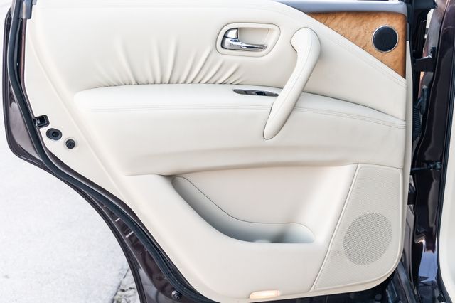 2012 Infiniti QX56 8 PASSENGER LOADED NAV BLUETOOTH GREAT SHAPE 2012 Infiniti QX56 8 PASSENGER LOADED NAV BLUETOOTH GREAT SHAPE