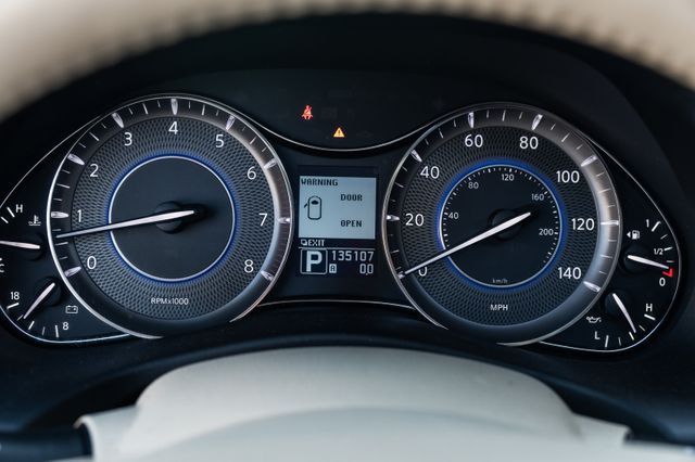 2012 Infiniti QX56 8 PASSENGER LOADED NAV BLUETOOTH GREAT SHAPE