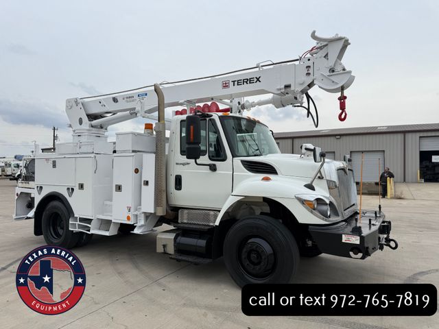 2012 International 7400 Digger Derrick