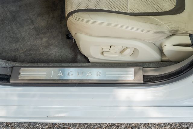 2012 Jaguar XF Portfolio / CLEAN CARFAX / LOADED | Austin, TX | Rocky Mountain Truck Stop Austin 2012 Jaguar XF Portfolio / CLEAN CARFAX / LOADED | Austin, TX | Rocky Mountain Truck Stop Austin