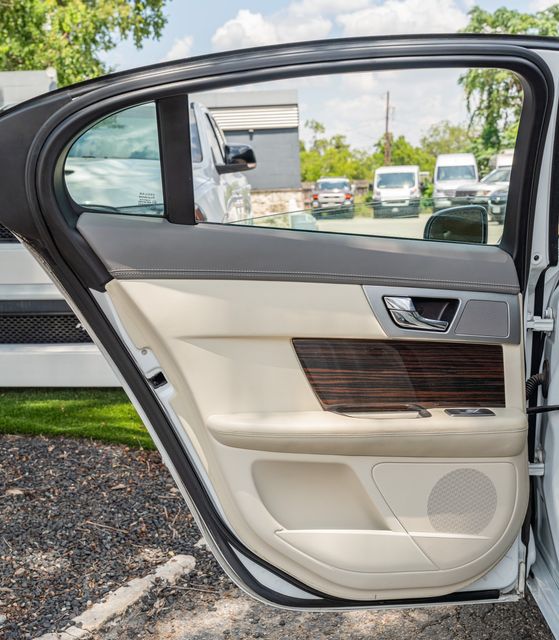 2012 Jaguar XF Portfolio / CLEAN CARFAX / LOADED | Austin, TX | Rocky Mountain Truck Stop Austin 2012 Jaguar XF Portfolio / CLEAN CARFAX / LOADED | Austin, TX | Rocky Mountain Truck Stop Austin