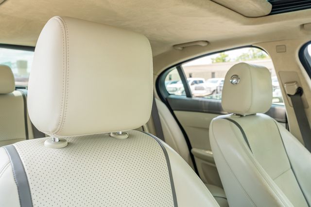 2012 Jaguar XF Portfolio / CLEAN CARFAX / LOADED | Austin, TX | Rocky Mountain Truck Stop Austin 2012 Jaguar XF Portfolio / CLEAN CARFAX / LOADED | Austin, TX | Rocky Mountain Truck Stop Austin