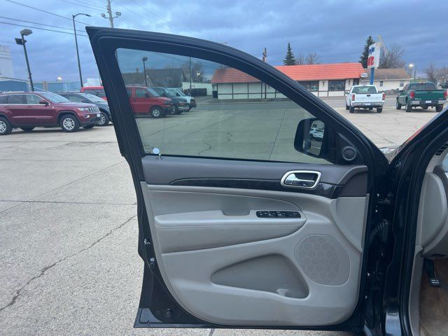 2012 Jeep Grand Cherokee Laredo | Dickinson, ND | Heiser Motors 2012 Jeep Grand Cherokee Laredo | Dickinson, ND | Heiser Motors