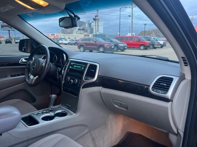 2012 Jeep Grand Cherokee Laredo | Dickinson, ND | Heiser Motors 2012 Jeep Grand Cherokee Laredo | Dickinson, ND | Heiser Motors