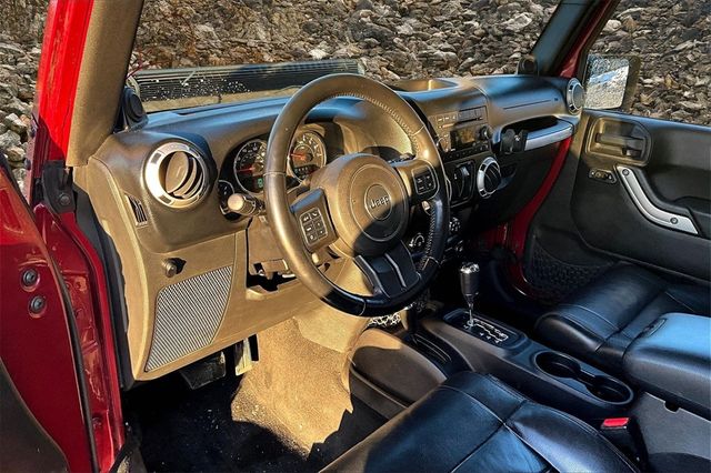 2012 Jeep Wrangler Sahara