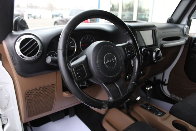 2012 Jeep Wrangler Unlimited Sahara