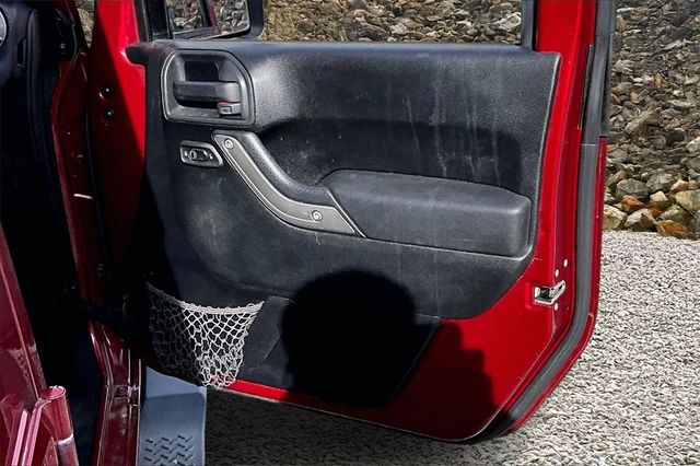 2012 Jeep Wrangler Unlimited Sport