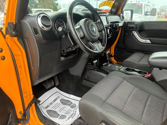 2012 Jeep Wrangler Unlimited Sahara 4X4 HARD TOP | Ontario, OH | New Haven Auto Sales 2012 Jeep Wrangler Unlimited Sahara 4X4 HARD TOP | Ontario, OH | New Haven Auto Sales