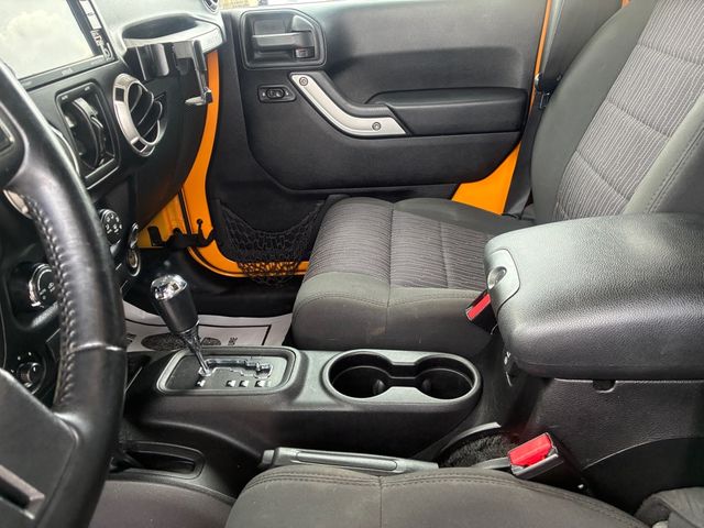 2012 Jeep Wrangler Unlimited Sahara 4X4 HARD TOP | Ontario, OH | New Haven Auto Sales 2012 Jeep Wrangler Unlimited Sahara 4X4 HARD TOP | Ontario, OH | New Haven Auto Sales