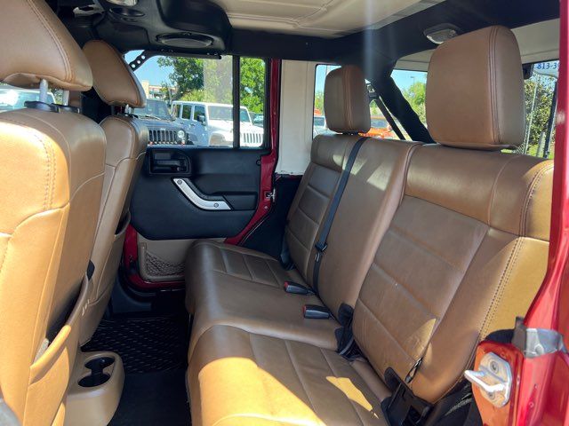 2012 Jeep Wrangler Unlimited Sahara