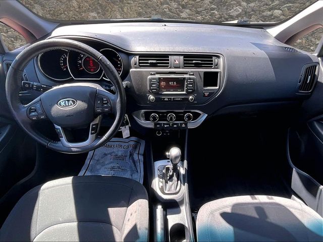 2012 Kia Rio 5-Door SX
