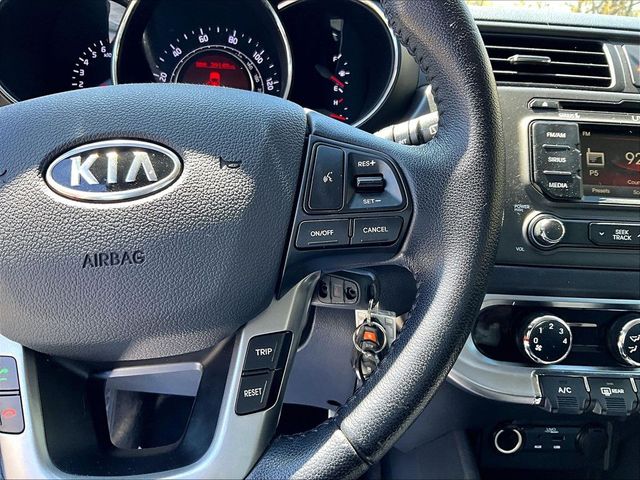 2012 Kia Rio 5-Door SX